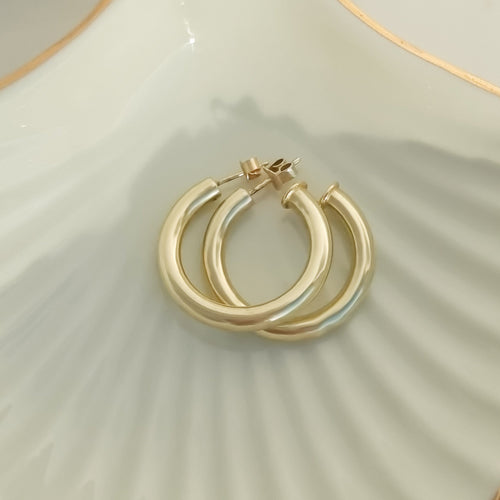 Boucles d'oreilles Créoles classiques - Boucles d'oreilles en or 14 carats 58 Facettes 3164