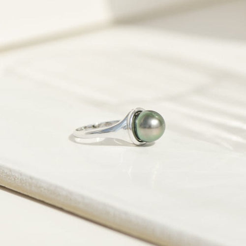 Bague 57 Bague vintage - en or blanc 14 carats avec perle de culture de Tahiti 58 Facettes