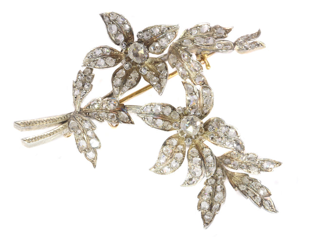 Broche Broche tremblante victorienne vers 1850 en or rose 18k et diamants 58 Facettes 20297-0356