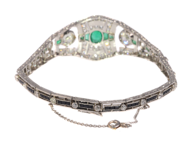 Bracelet Bracelet Art déco en platine avec diamants, émeraudes et onyx 58 Facettes 20358-0165