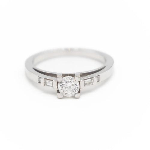 Bague 53 Mauboussin Courtisane - Bague solitaire en or blanc et diamants 58 Facettes 2057826CN