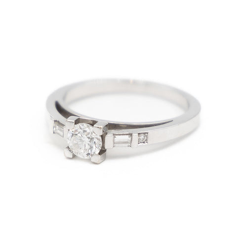 Bague 53 Mauboussin Courtisane - Bague solitaire en or blanc et diamants 58 Facettes 2057826CN