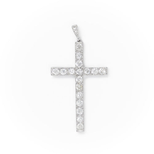 Pendentif Pendentif croix en platine 900 serti de diamants 58 Facettes 2090641CN