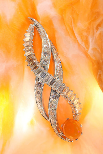 Pendentif Pendentif vintage flamme en platine avec opale de feu et diamants 58 Facettes 21028-0244