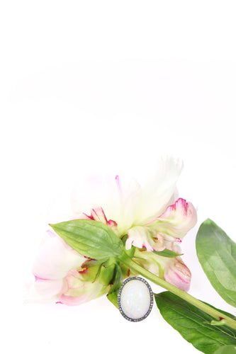 Bague 58 Bague victorienne en or jaune 18k, argent, opale et diamants 58 Facettes 21224-0615