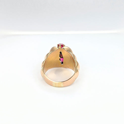 Bague 49 Bague effet godronné en or rose 18 carats et pierres roses 58 Facettes 21252