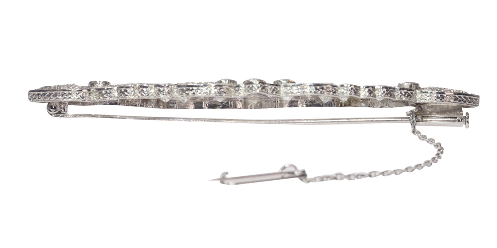 Broche Broche Art déco en platine avec diamants et saphirs, vers 1930 58 Facettes 22130-0047