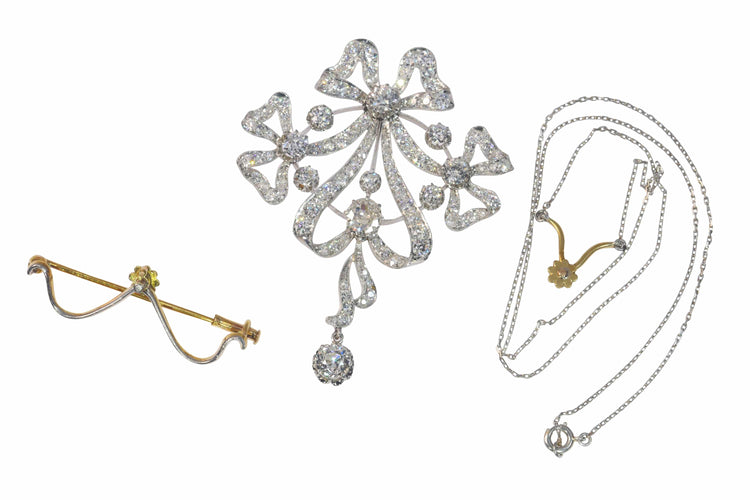 Pendentif Belle Époque - Broche-pendentif convertible nœud en platine et diamants 58 Facettes 22152-0220
