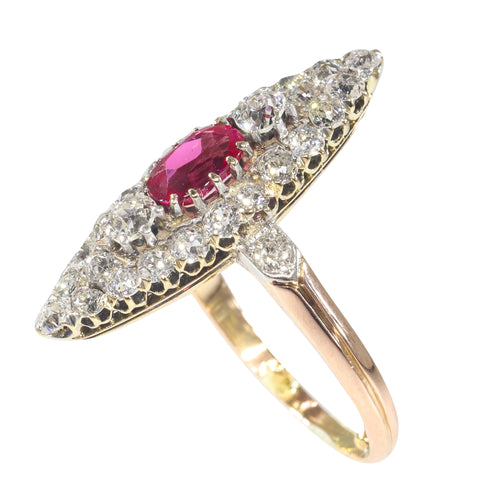 Bague 53 Bague victorienne en or rouge 18K avec rubis et diamants 58 Facettes 22298-0136