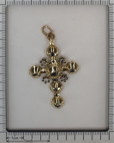 Pendentif Croix géorgienne - Pendentif en diamants taille rose et table 58 Facettes 22332-0140