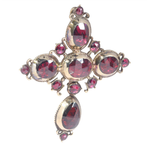 Pendentif Pendentif croix Badine Empire en or jaune 18K et grenats 58 Facettes 22354-0097