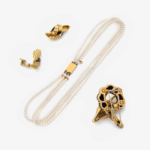 Collier Chaumet Antelope - Collier en or 18k avec diamants et perles 58 Facettes 22706