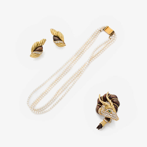 Collier Chaumet Antelope - Collier en or 18k avec diamants et perles 58 Facettes 22706