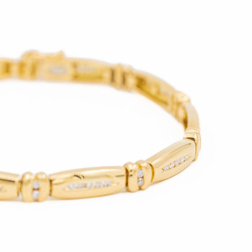 Bracelet Bracelet en or jaune 18 carats serti de diamants 58 Facettes 2314034CN