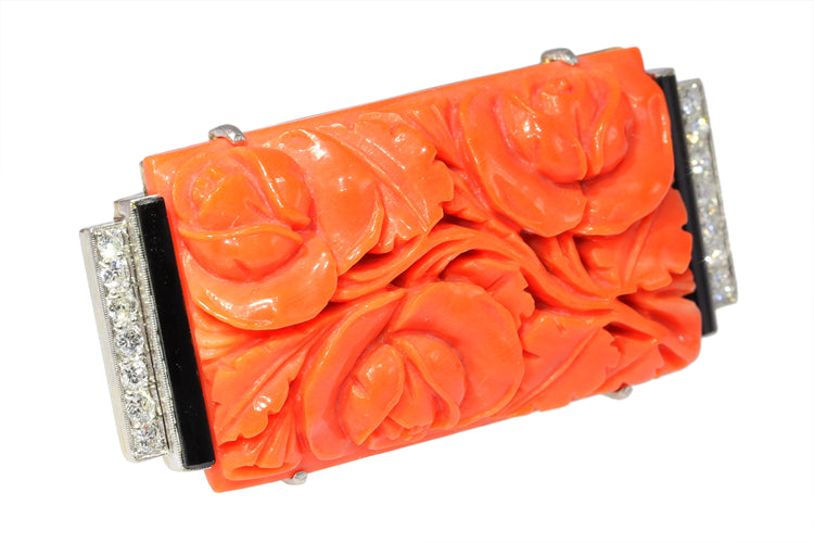 Broche Broche Art déco japonisme en or blanc 14K, platine, diamants, onyx et corail 58 Facettes 23277-0093