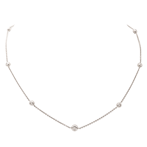 Collier Collier en or blanc 18 carats serti de diamants 58 Facettes 2328938CN