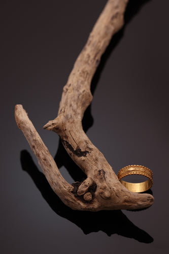 Bague 63 Bague alliance ancienne en or jaune 18K, vers 1820 58 Facettes 24121-0312