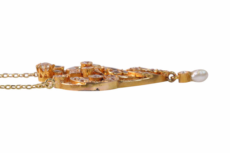 Pendentif Pendentif victorien en or rouge 18K avec diamants fancy et perle 58 Facettes 24263-0291