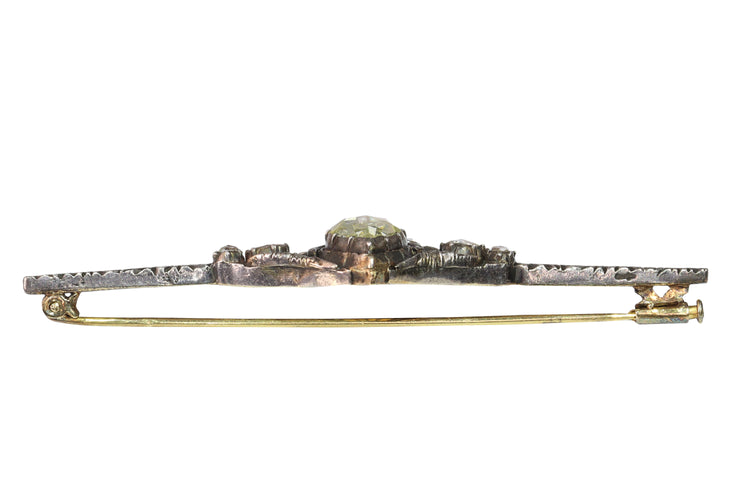 Broche Broche barrette cœur couronné en or jaune 14K et diamants taille rose 58 Facettes 24309-0272