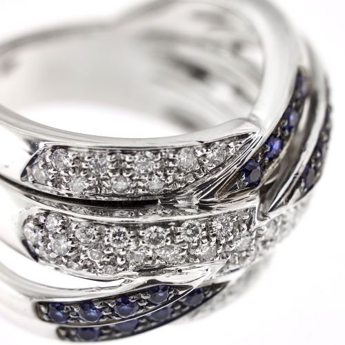 Bague 57 Bague bande croisée en or blanc 18 ct avec diamants et saphirs 58 Facettes 24509