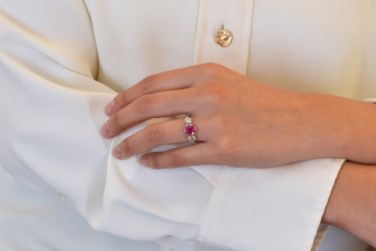 Bague 53 Bague en platine saphir rose et diamants, taille 53 58 Facettes 24833 25204