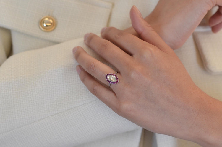 Bague 49 Bague rétro en or blanc 18k avec diamant et rubis 58 Facettes 24936