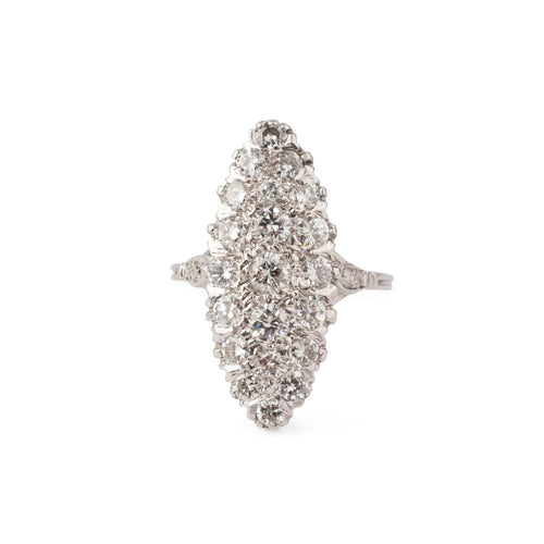 Bague 53 Bague marquise sertie de diamants en or gris 18k 58 Facettes 1