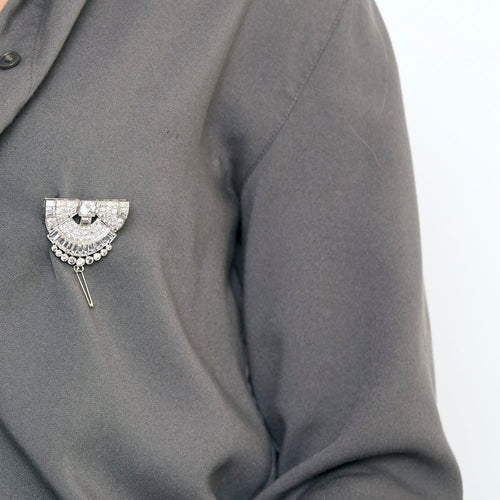 Broche Broche Art déco en platine et diamants 58 Facettes 250375