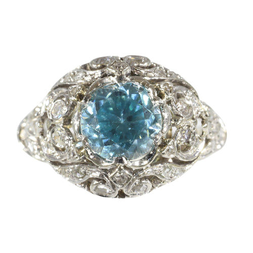 Bague 53 Bague vintage en platine avec zircon bleu – Élégance du milieu du siècle dans un design ajouré 58 Facettes 25115-0283