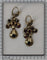 Boucles d'oreilles Boucles d’oreilles ibériques baroques pendantes en or jaune 18K et grenats 58 Facettes 25115-0315