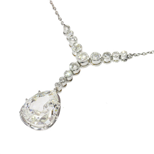 Collier Art déco - Collier pendentif en platine avec diamant poire 58 Facettes 25203-0190
