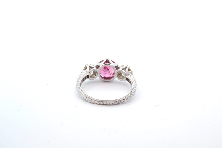 Bague 53 Bague en platine saphir rose et diamants, taille 53 58 Facettes 24833 25204