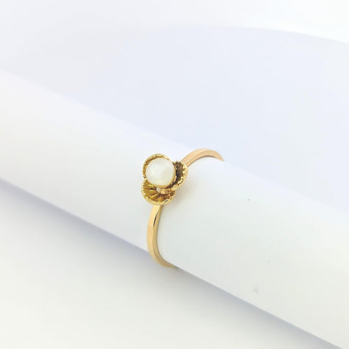 Bague 52.5 Bague florale cœur en or jaune 18 carats et perle de culture 58 Facettes 25384