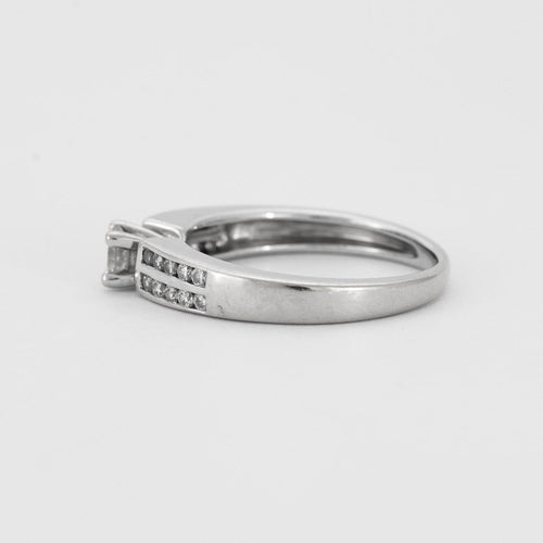 Bague 50 Bague Diamants Or Blanc 58 Facettes DV0337-1