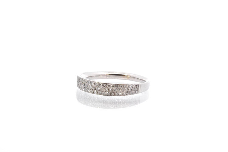 Bague 54 Bague en or blanc 18k sertie de 77 diamants 58 Facettes 25589