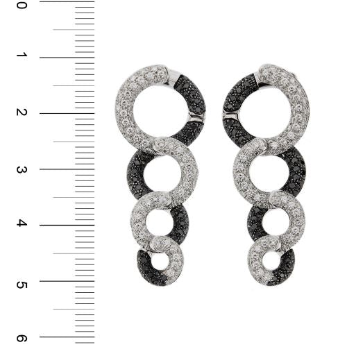 Boucles d'oreilles Boucles d’oreilles pendantes créoles en or blanc 18 ct et diamants 58 Facettes 25641