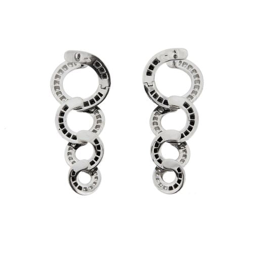 Boucles d'oreilles Boucles d’oreilles pendantes créoles en or blanc 18 ct et diamants 58 Facettes 25641