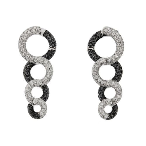 Boucles d'oreilles Boucles d’oreilles pendantes créoles en or blanc 18 ct et diamants 58 Facettes 25641