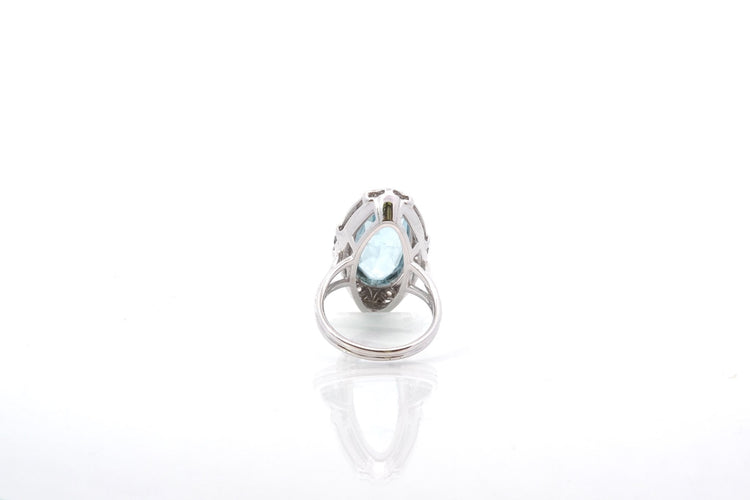 Bague 53 Bague vintage aigue-marine et diamants en or blanc 18k 58 Facettes 25980