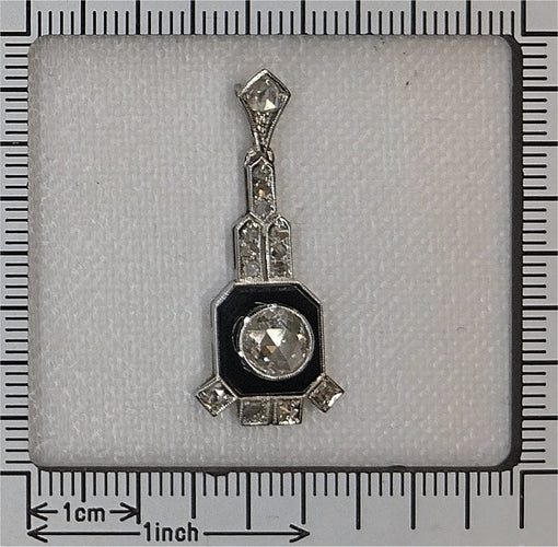 Pendentif Pendentif Art déco circa 1930 en or blanc 18K, onyx et diamants 58 Facettes 26019-0135