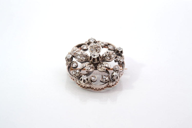 Broche Broche XIXe siècle en or et argent sertie de diamants 58 Facettes 26043