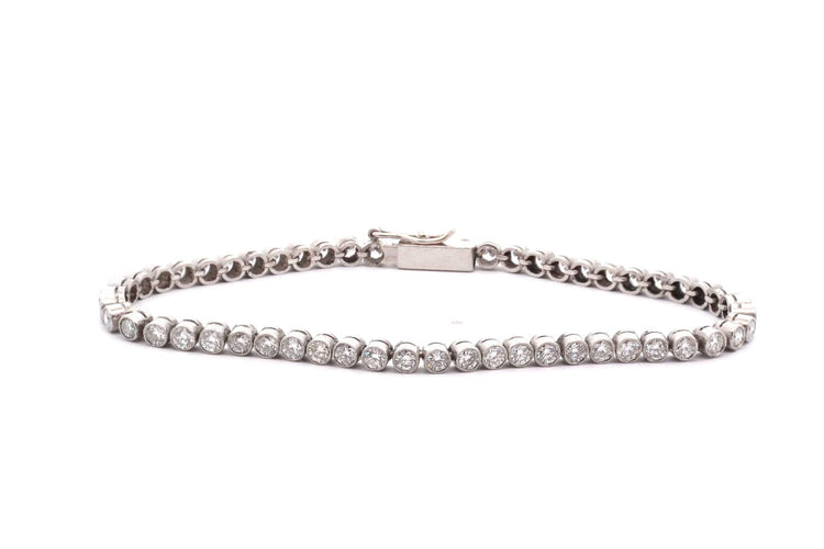 Bracelet Bracelet en platine serti de 55 diamants 58 Facettes 26220