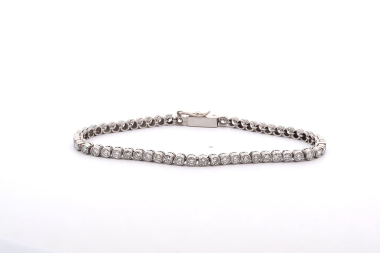 Bracelet Bracelet en platine serti de 55 diamants 58 Facettes 26220