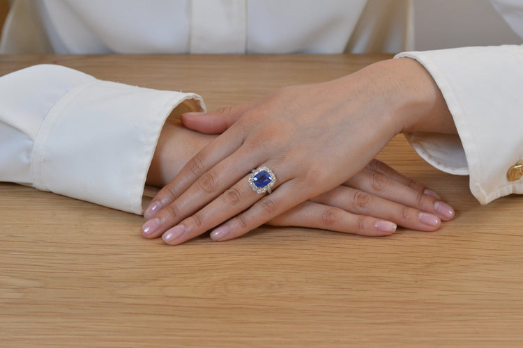 Bague 54 Bague saphir de Ceylan 5,43 ct et diamants en platine et or 18k 58 Facettes 26690-26486