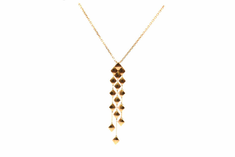 Collier Chanel - Collier avec pendentif en or jaune 18k 58 Facettes 26834