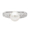 Bague 53 Bague cocktail en or blanc 18 carats avec perle et diamants 58 Facettes 2686301CN