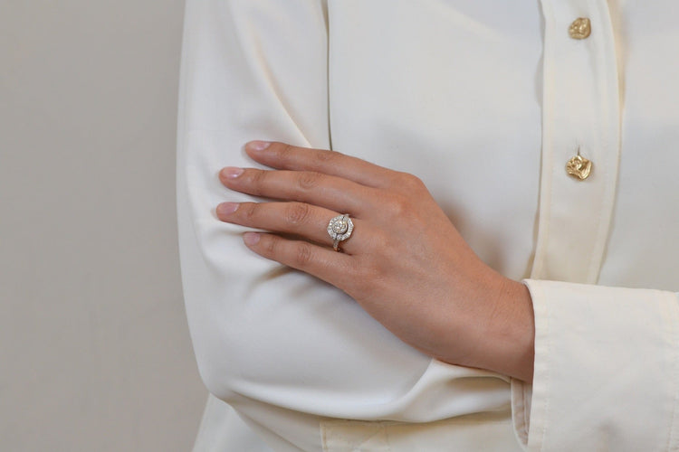 Bague 53.5 Bague en or 18k et platine avec diamant 1,24 ct 58 Facettes 26865-26717