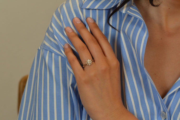 Bague 55 Bague vintage en or blanc 18k et diamant taille ancienne 58 Facettes 26995dv