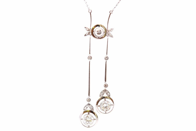 Collier Collier Art déco - Pendentif en platine et diamants 58 Facettes 27006-26980-26981