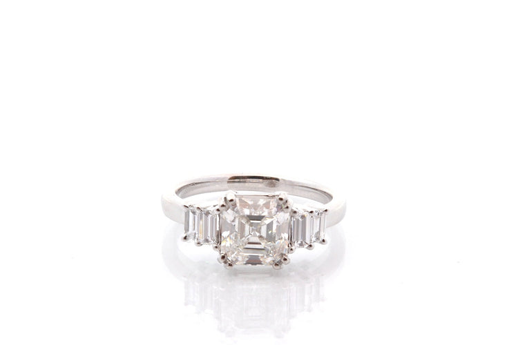 Bague 53 Bague en platine avec diamant 2,14 ct et diamants 58 Facettes 27265-27376